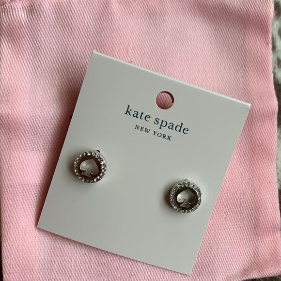 🆕KATE SPADE Spot the Spade Silver Stud Earrings A1 - Picture 5 of 6